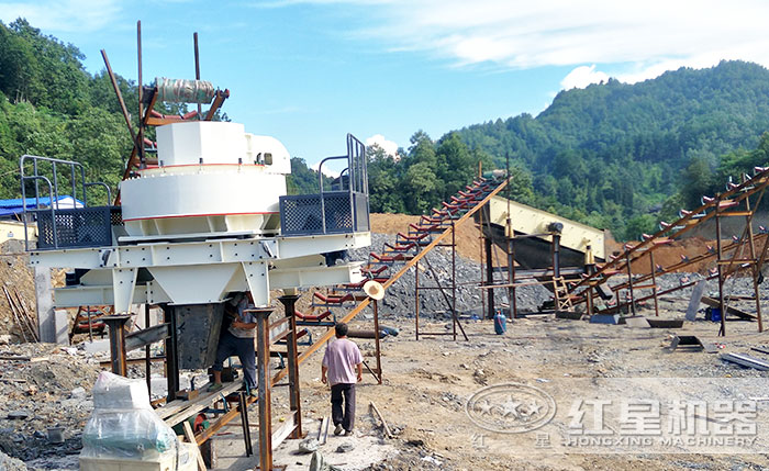 時(shí)產(chǎn)50-60噸建筑垃圾沖擊式破碎機(jī)哪里便宜？河南廠家有推薦嗎？