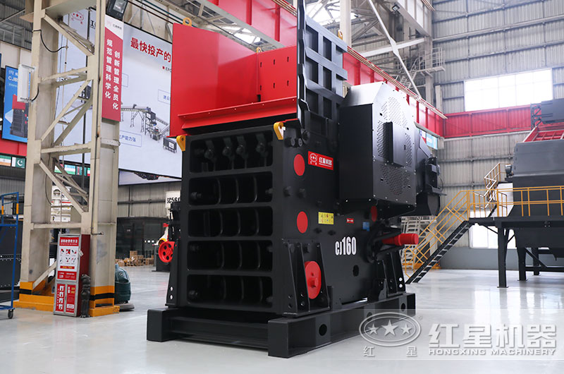 礦石破碎機(jī)多少錢(qián)一臺(tái)？大型機(jī)器型號(hào)